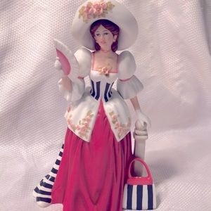 1994 Mrs. Albee Figurine